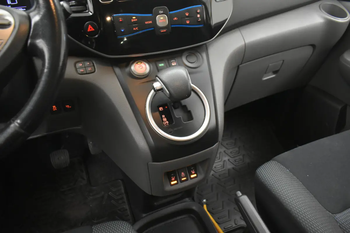 e-NV200 40 kWh 2.Zero Edition 7pers Camera Navi