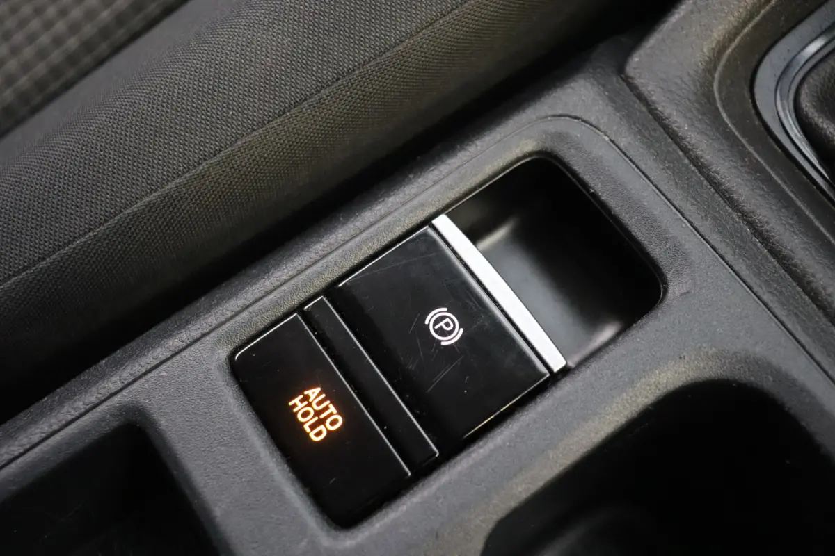 2.0 TDI EURO 6 - Airco - NAP - Radio- € 14.900,- Excl.