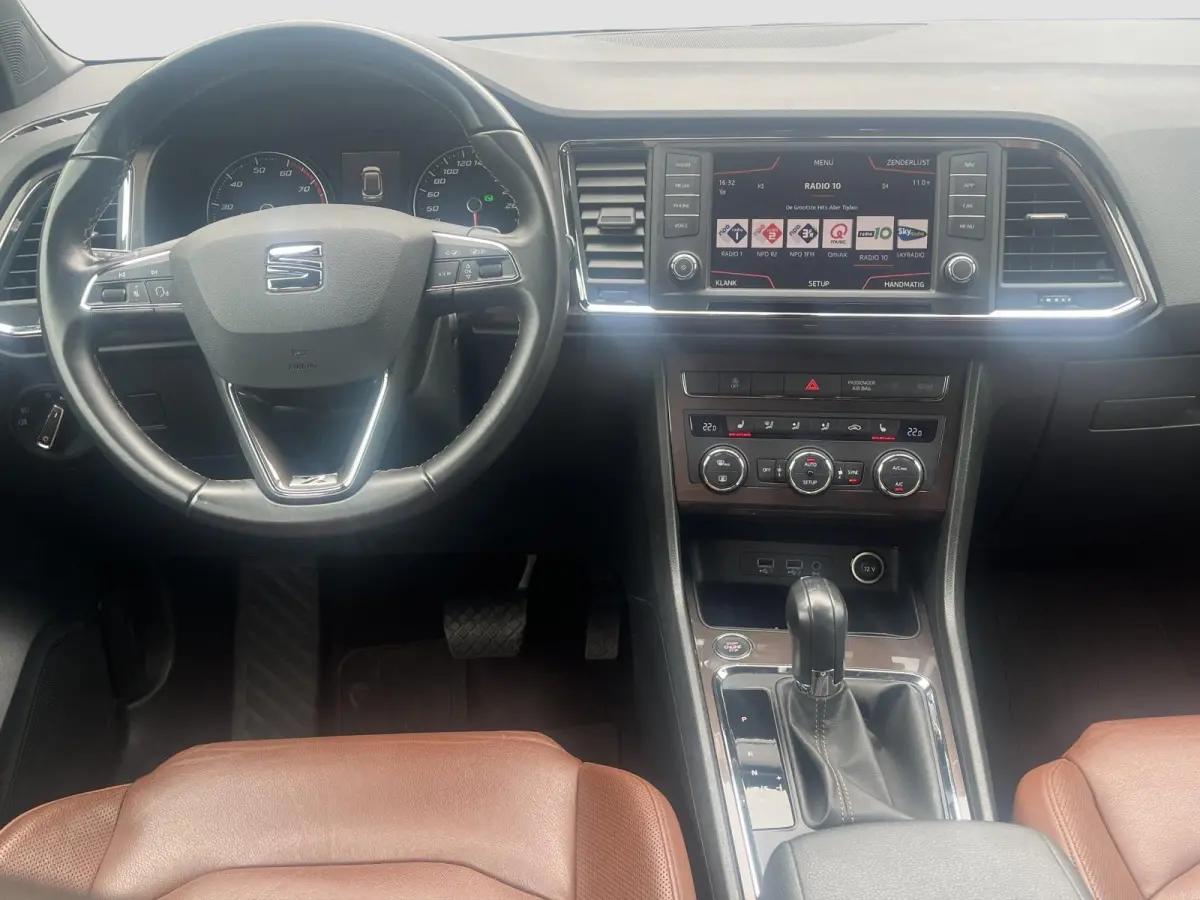 2.0 TSi DSG Xcellence 4DRIVE | LEER | CAMERA | EL. TREKHAAK | 1.900 KG TREKGEWICHT!! |