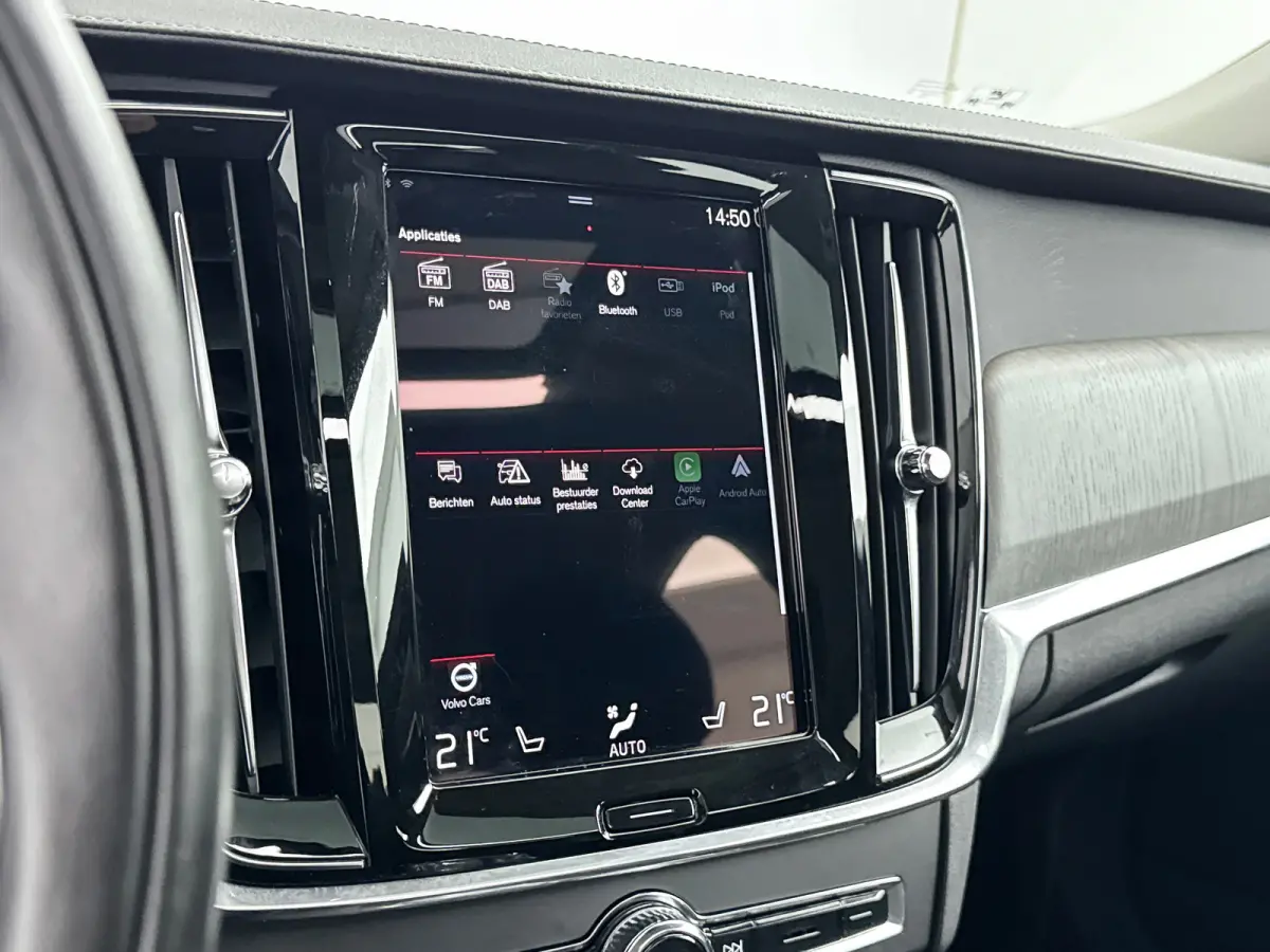 T8 Recharge Inscription | 18" | Schuifdak | Head-up | Leder Dashboard | Elektr. verst. Stoelen | Adaptieve Cruise | BLIS | Keyless | Parkeercamera | Stoel/Stuur/Achterbankverwarming