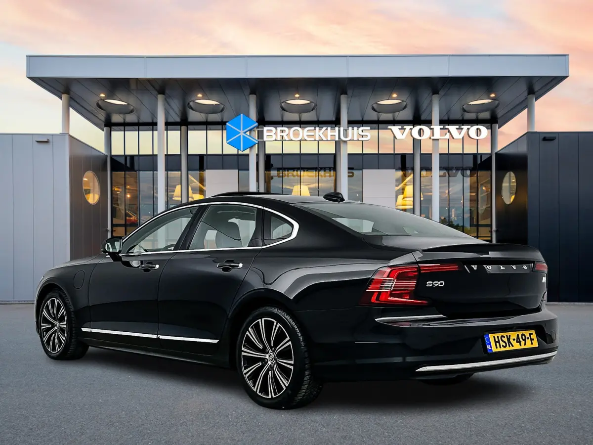 T8 Recharge Inscription | 18" | Schuifdak | Head-up | Leder Dashboard | Elektr. verst. Stoelen | Adaptieve Cruise | BLIS | Keyless | Parkeercamera | Stoel/Stuur/Achterbankverwarming