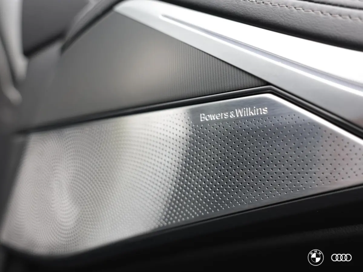 xDr45e M SPORT / BOWERSWILKINS / MERINO / LASER / PANODAK / ACC / HEADUP / 21"