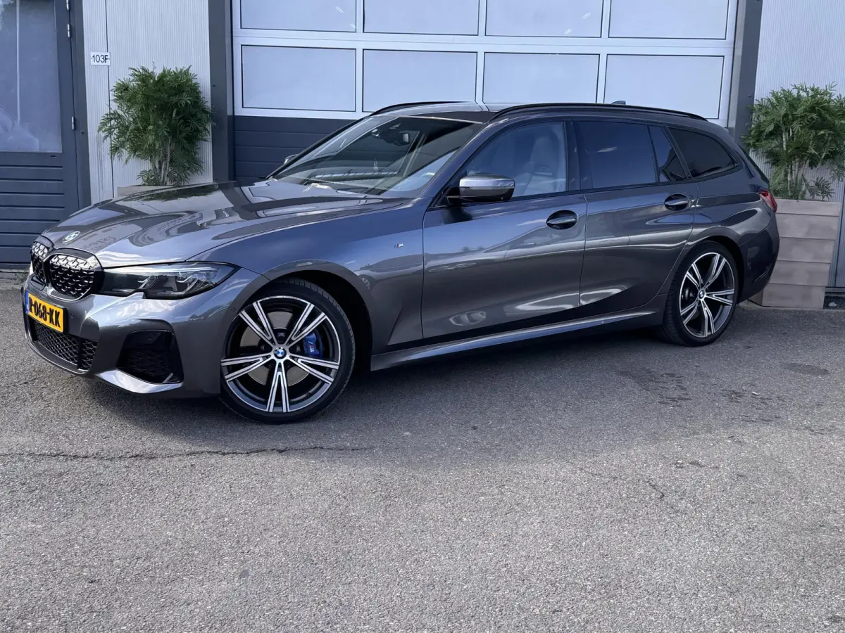 M340i xDrive High Executive / MEGA FULL / Garantie /Pano /Dealer onderhouden /