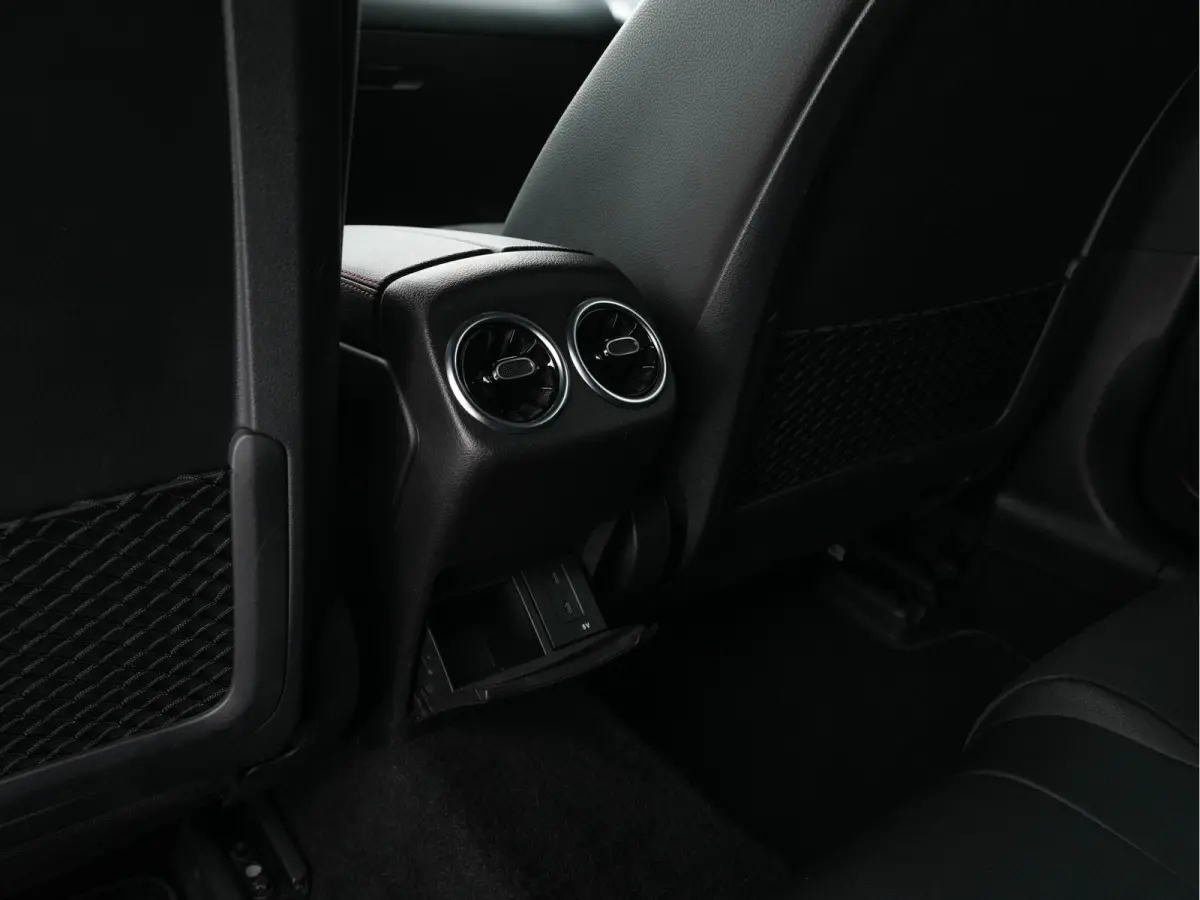 200 AMG-Styling Business Solution (INCL-BTW) Aut. *LEATHER-MICROFIBRE | FULL-LED | HEATED-SPORTSEATS | DIGI-COCKPIT | DAB+ | NAVI-FULLMAP | CAMERA | PRIVACYGLASS | SHIFTPADDLES | 18''ALU*