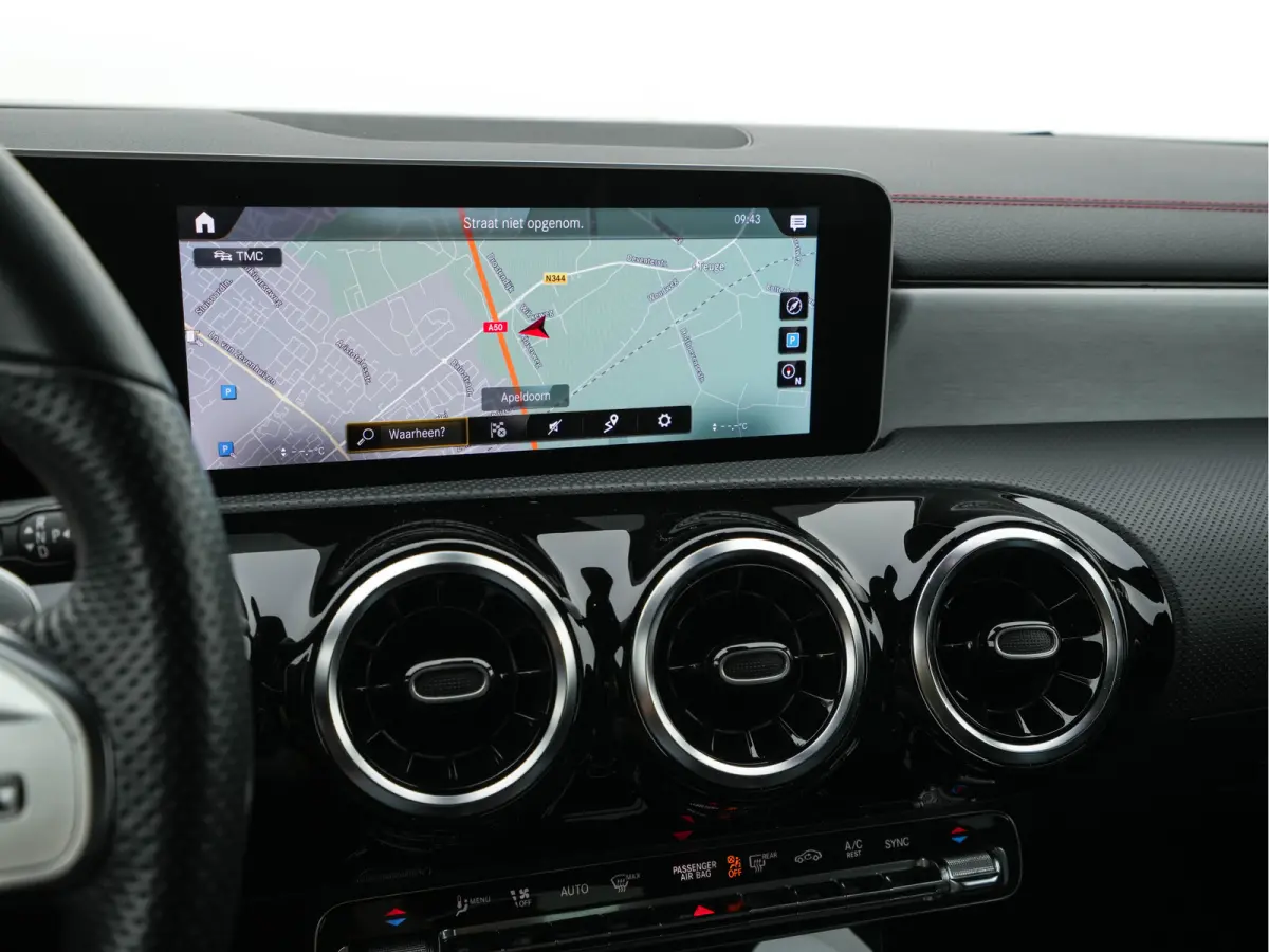 200 AMG-Styling Business Solution (INCL-BTW) Aut. *LEATHER-MICROFIBRE | FULL-LED | HEATED-SPORTSEATS | DIGI-COCKPIT | DAB+ | NAVI-FULLMAP | CAMERA | PRIVACYGLASS | SHIFTPADDLES | 18''ALU*