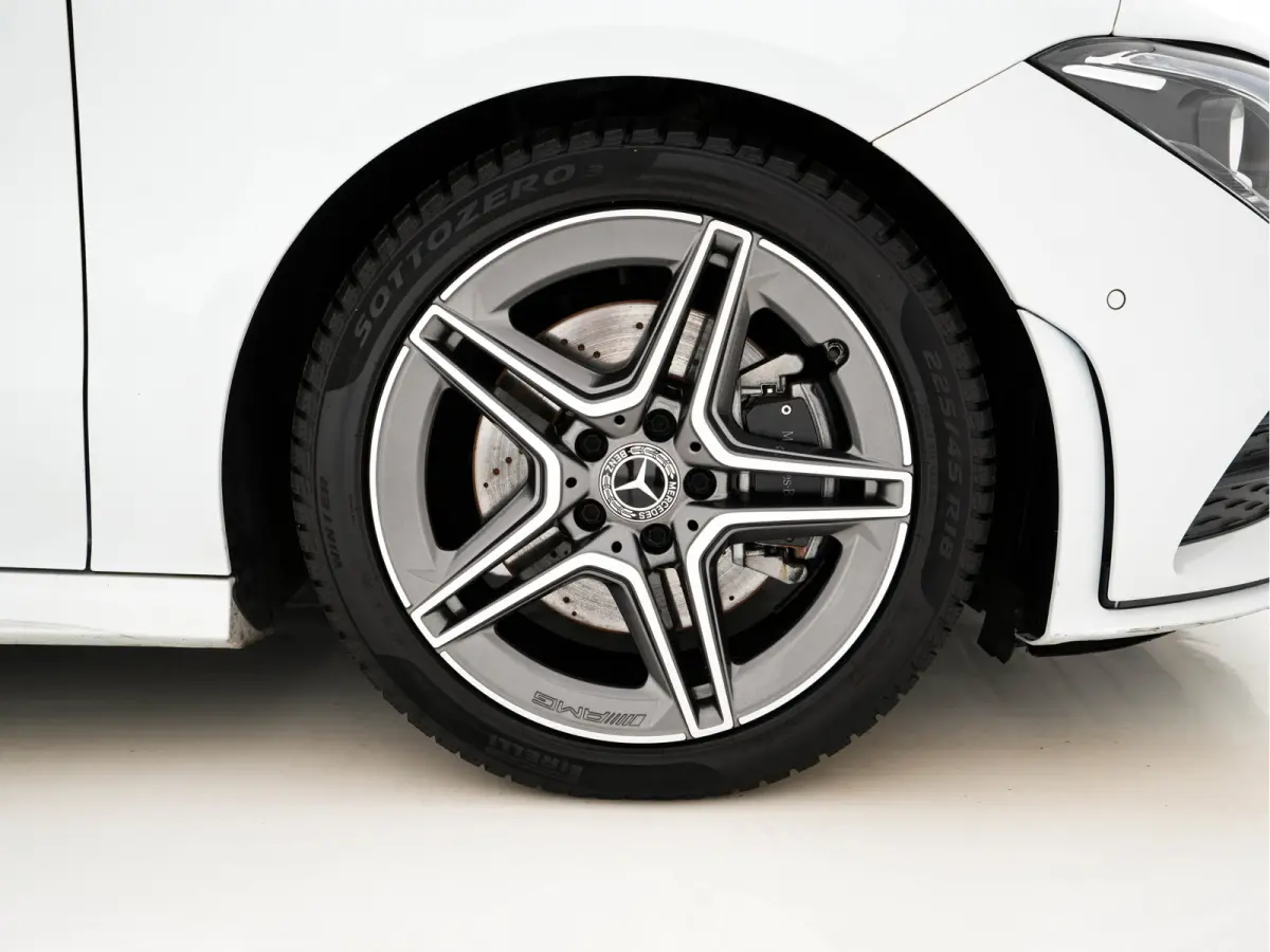 200 AMG-Styling Business Solution (INCL-BTW) Aut. *LEATHER-MICROFIBRE | FULL-LED | HEATED-SPORTSEATS | DIGI-COCKPIT | DAB+ | NAVI-FULLMAP | CAMERA | PRIVACYGLASS | SHIFTPADDLES | 18''ALU*