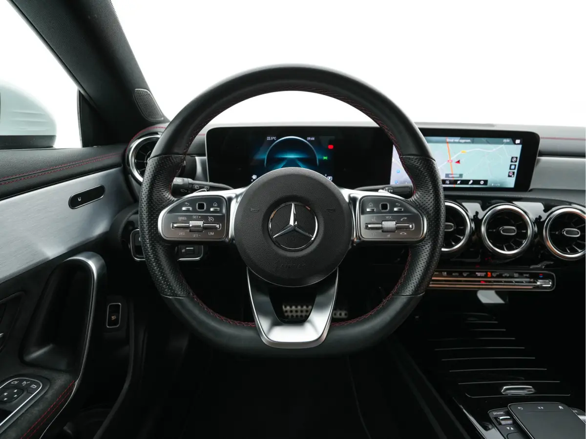 200 AMG-Styling Business Solution (INCL-BTW) Aut. *LEATHER-MICROFIBRE | FULL-LED | HEATED-SPORTSEATS | DIGI-COCKPIT | DAB+ | NAVI-FULLMAP | CAMERA | PRIVACYGLASS | SHIFTPADDLES | 18''ALU*