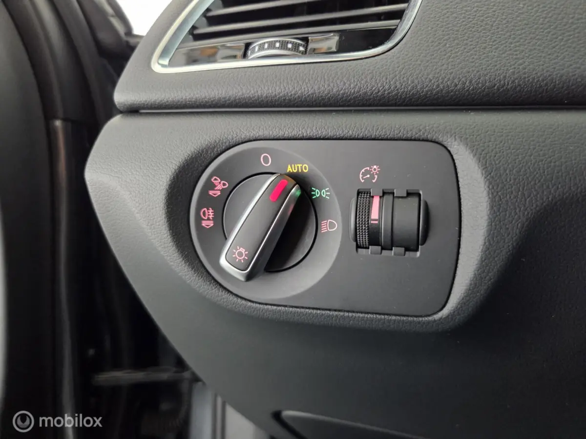 1.4 TFSI CoD Sport S Line Edition trekhaak|pano|keyless|stoelverw.|nav|lmv18