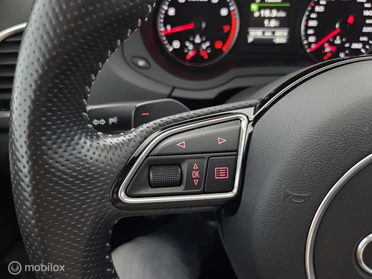 1.4 TFSI CoD Sport S Line Edition trekhaak|pano|keyless|stoelverw.|nav|lmv18