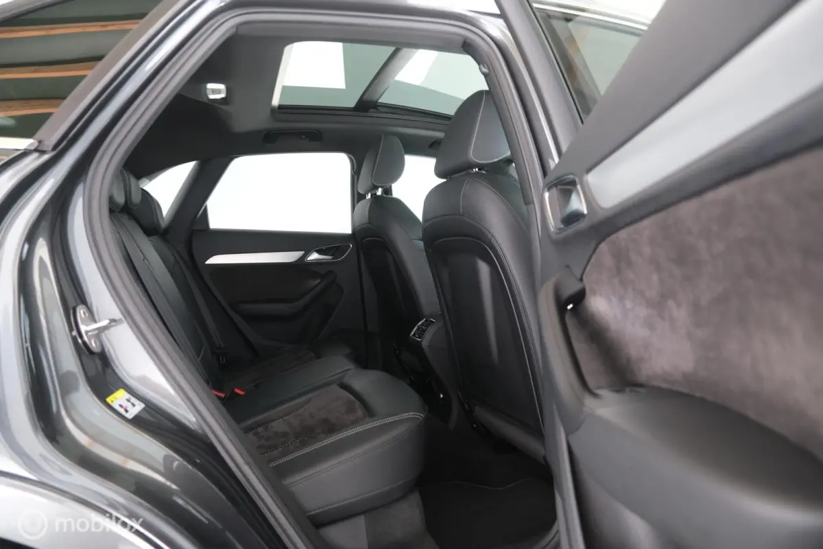 1.4 TFSI CoD Sport S Line Edition trekhaak|pano|keyless|stoelverw.|nav|lmv18