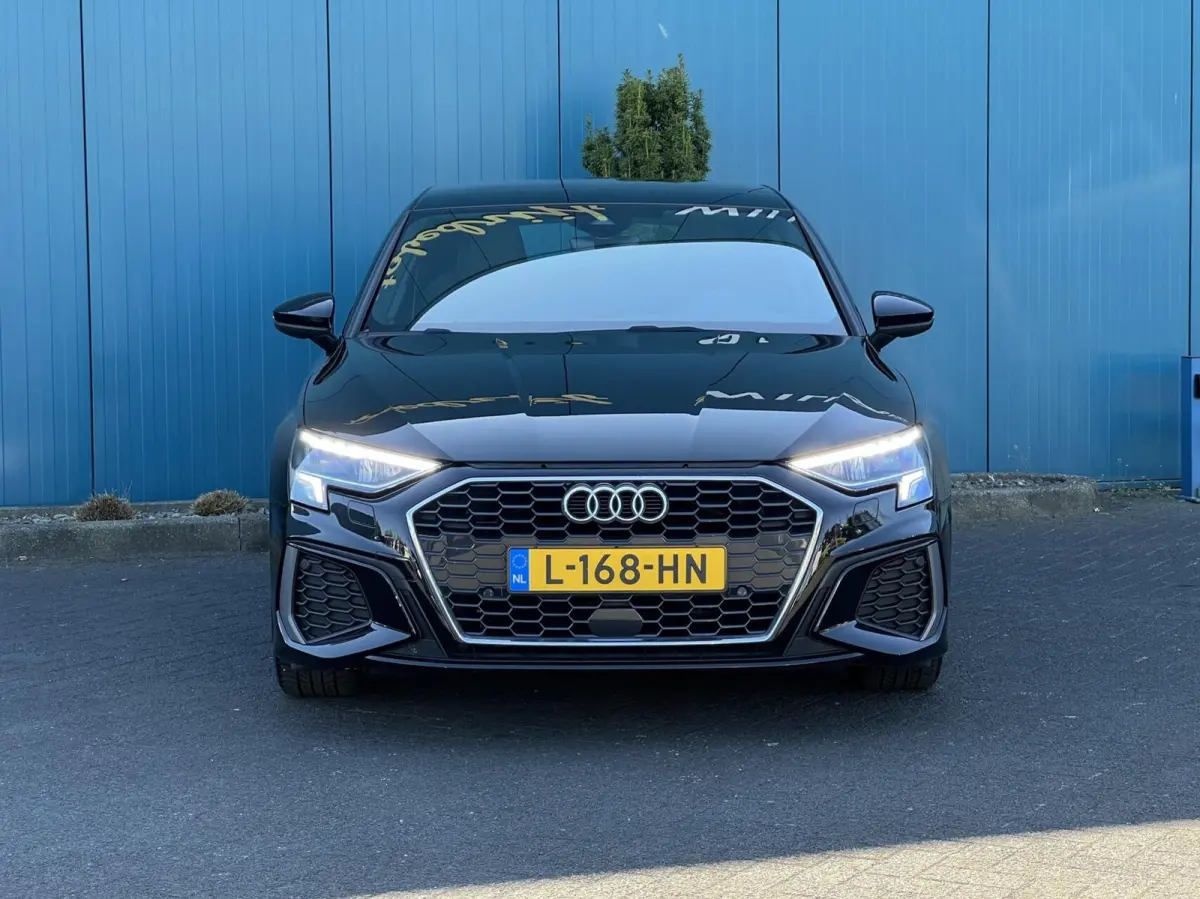 30 TFSI S edition PANO | CARPLAY/ANDROID | CRUISE | DIGI.DASHB | NAV | LED | PDC | 18'LMV