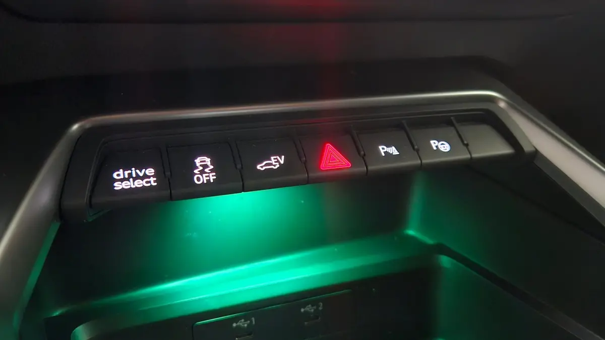40 TFSI-e 3x S-line Keyless Matrix Memory Camera Virtual
