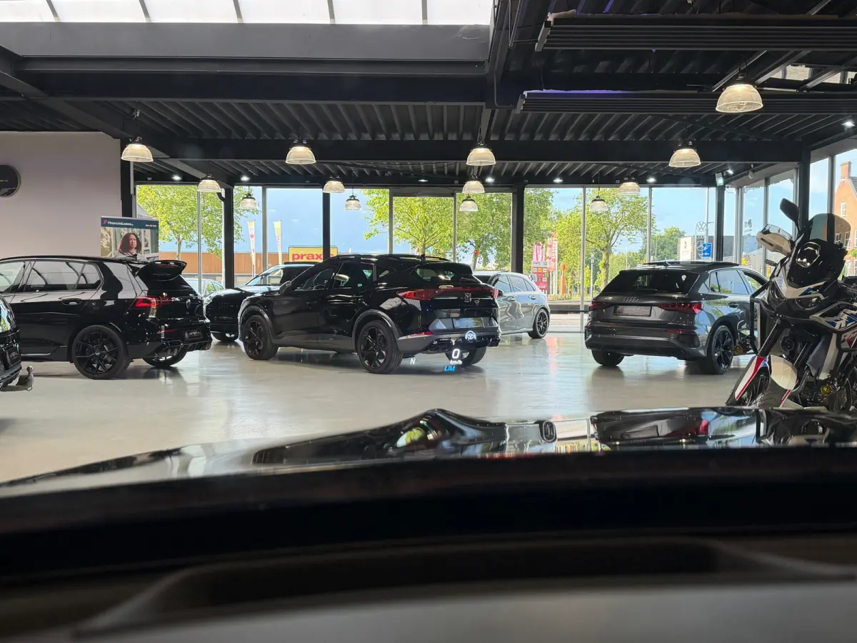 AMG C63 Pano|HUD|Burm|Cam|Sfeer|Keyl