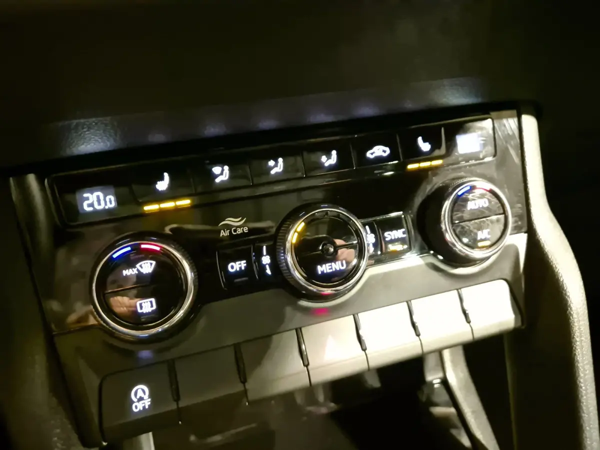 1.5 TSI ACT Sportline Business - Panoramadak - Stoel en Stuurverw - Adapt Cruise - CarPlay - Incl BTW