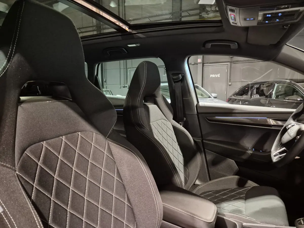 1.5 TSI ACT Sportline Business - Panoramadak - Stoel en Stuurverw - Adapt Cruise - CarPlay - Incl BTW