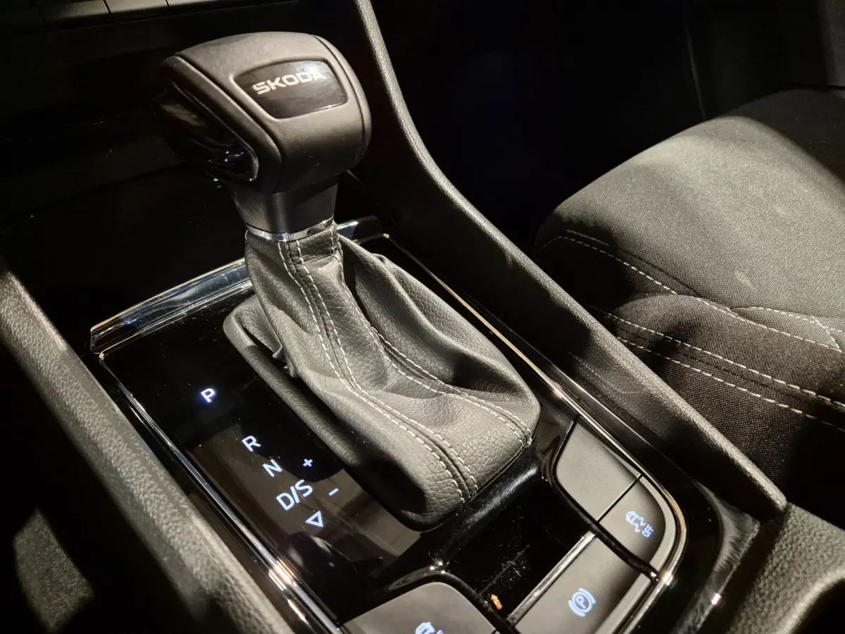 1.5 TSI ACT Sportline Business - Panoramadak - Stoel en Stuurverw - Adapt Cruise - CarPlay - Incl BTW
