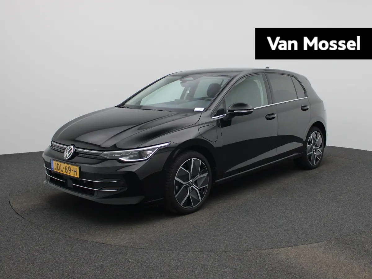 1.5 eHybrid Style Edition 204 PK| Origineel Nederlands | 1e Eigenaar | Navigatie | Stoelverwarming | Stuurwielverwarming | LED Matrix | Achteruitrijcamera