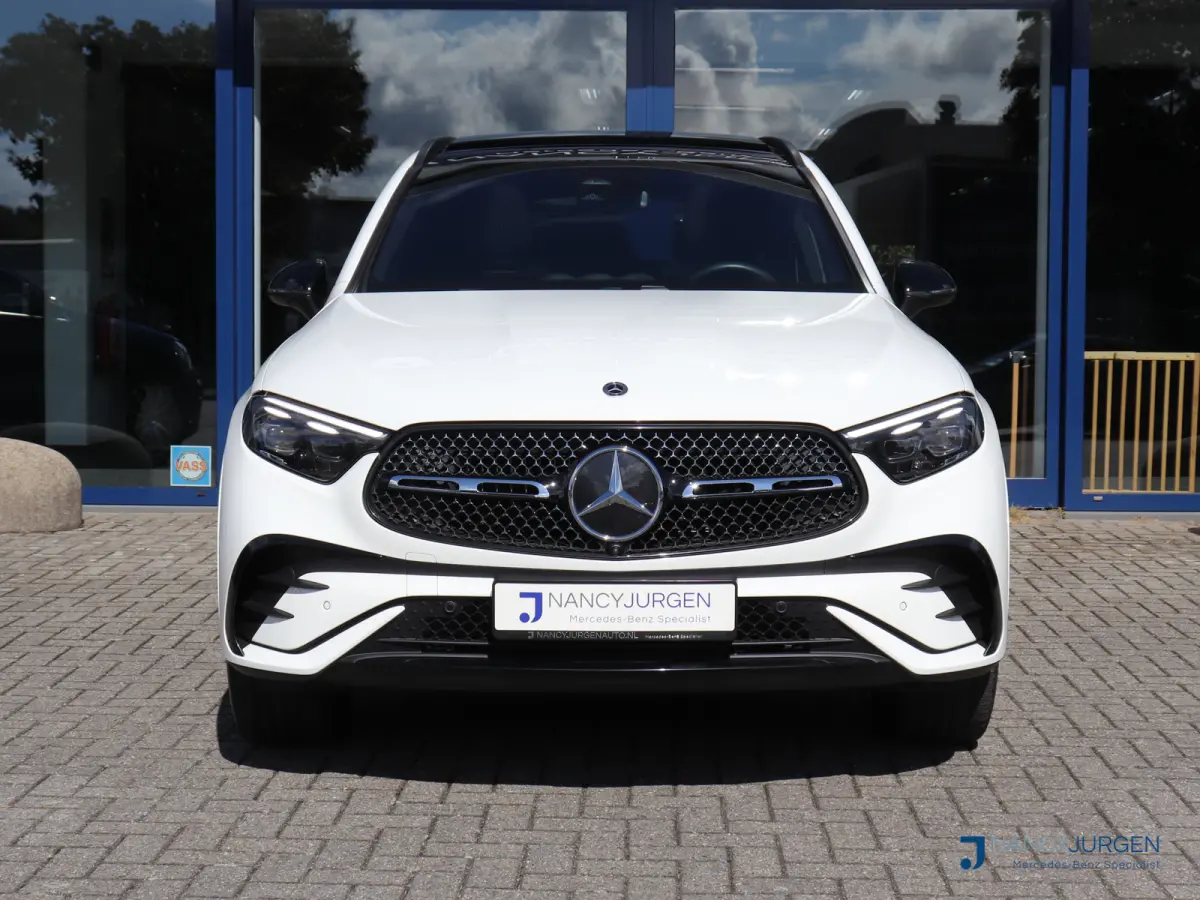 4M | AMG | Premium Plus | Night Pakket | Distronic Pro | Elektr. Panodak | Winter Pakket | Memory Pakket | MBUX Aug. Reality Navi | Burmester | Parkeer Pakket | 360* Camera | 20" LM Velgen |
