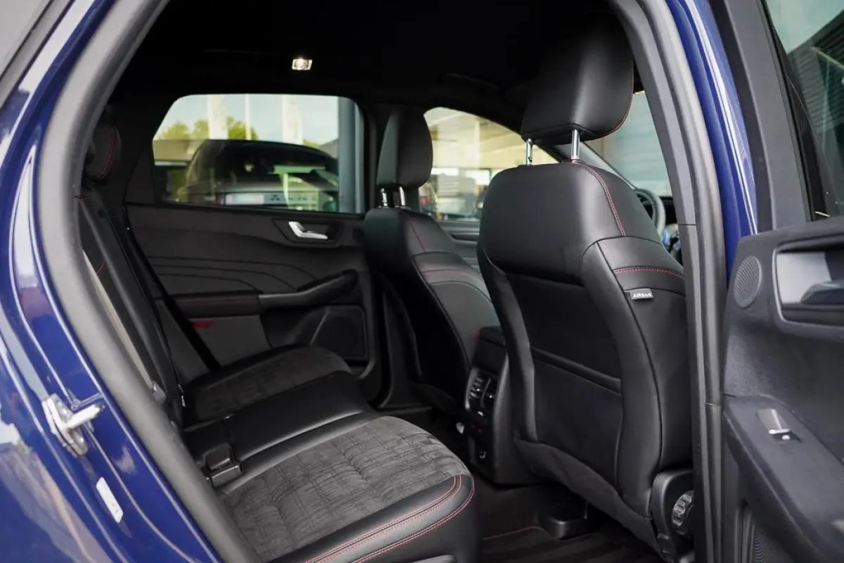 2.5 PHEV ST-Line X / Trekhaakvoorbereiding / Driver assistance / Winter Pack / Incl BTW