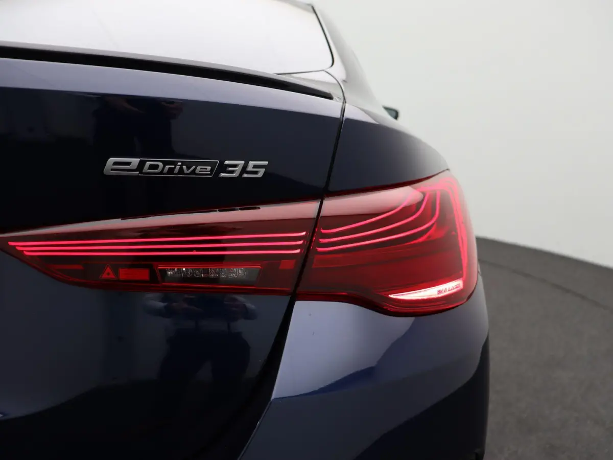 eDrive35 M Sport Edition | SoH 100% | Comfort Pack | Stuurwielrand Verwarmd | Trekhaak | Schuifdak | Active Cruise Control | 19''