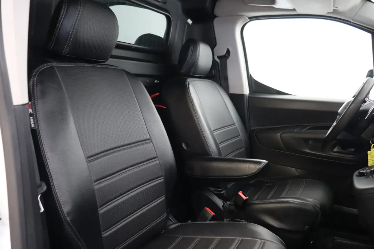 1.5 BlueHDI 130PK Automaat EURO 6 - Airco - Cruise - PDC - €10.900,- Excl.