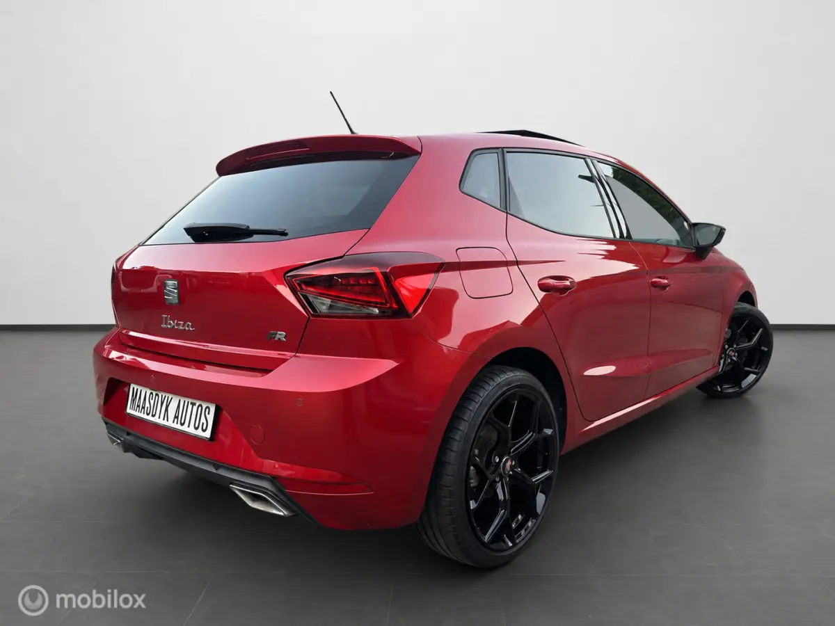 1.0 TSI FR Virtual Pano Beats Audio Camera PDC