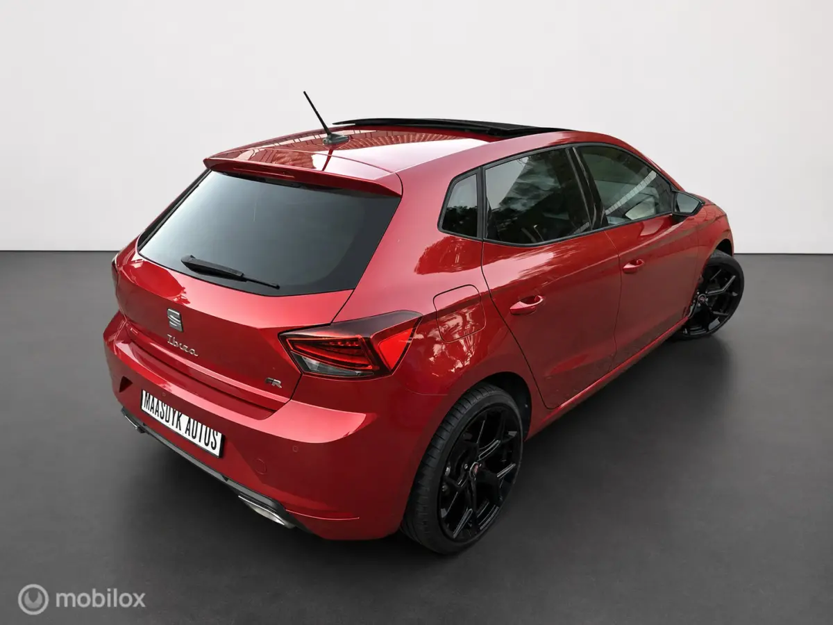 1.0 TSI FR Virtual Pano Beats Audio Camera PDC