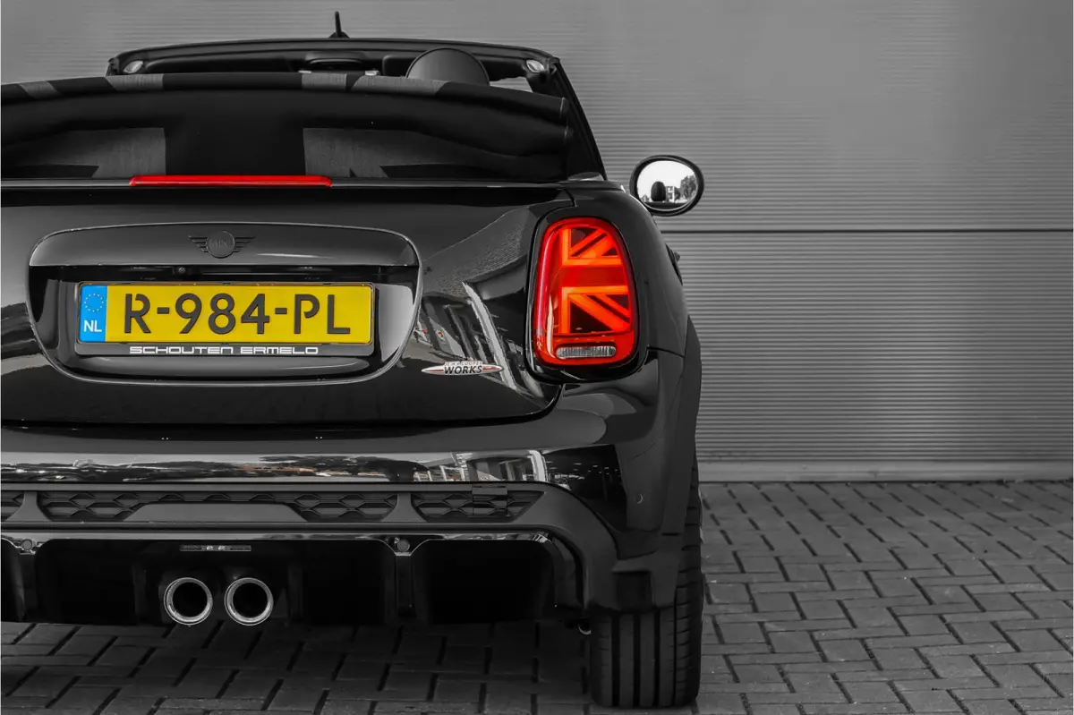 Mini 2.0 John Works HUD H&K ACC Stuurwielverw Camera 18"