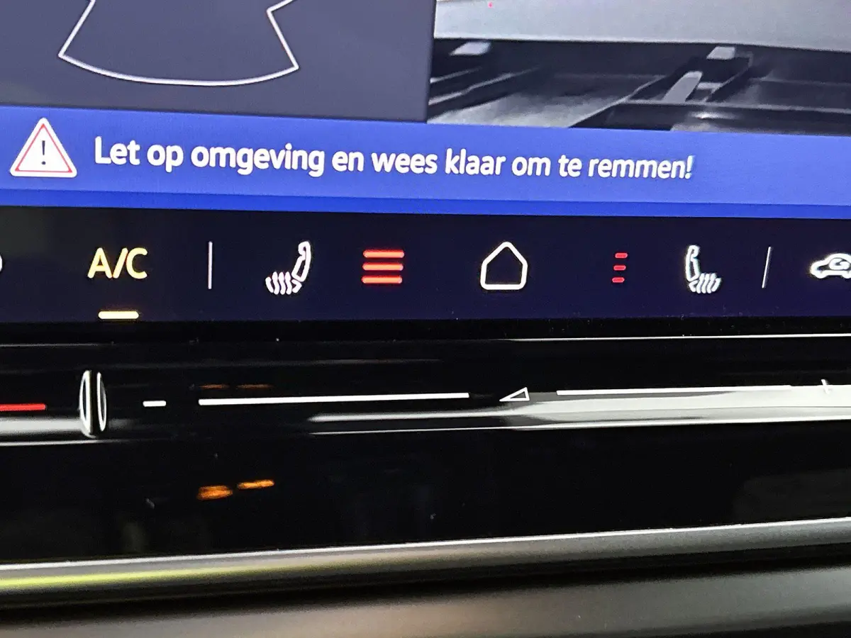 Pro Limited Edition 77 kWh 286 PK | Trekhaak | Apple Carplay draadloos | Camera | Keyless access | Dodehoeksensoren | Navigatie | Android Auto draadloos | 19" Lichtmetalen velgen | Stoelverw