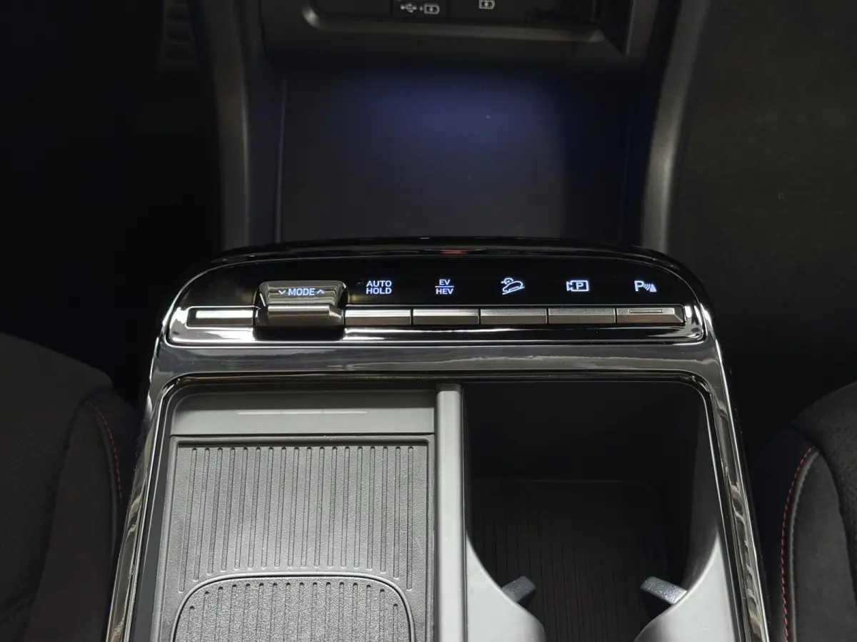 NIEUWE AUTO 1.6 T-GDI PHEV N-LINE 360.CAMERA ELEK.KLEP ELEK.STOEL/GEHEUGEN VERWARMD/KOELING SUBWFR 19"LMV ZWARTE HEMEL STUURVERW. PLUG IN HYBRIDE
