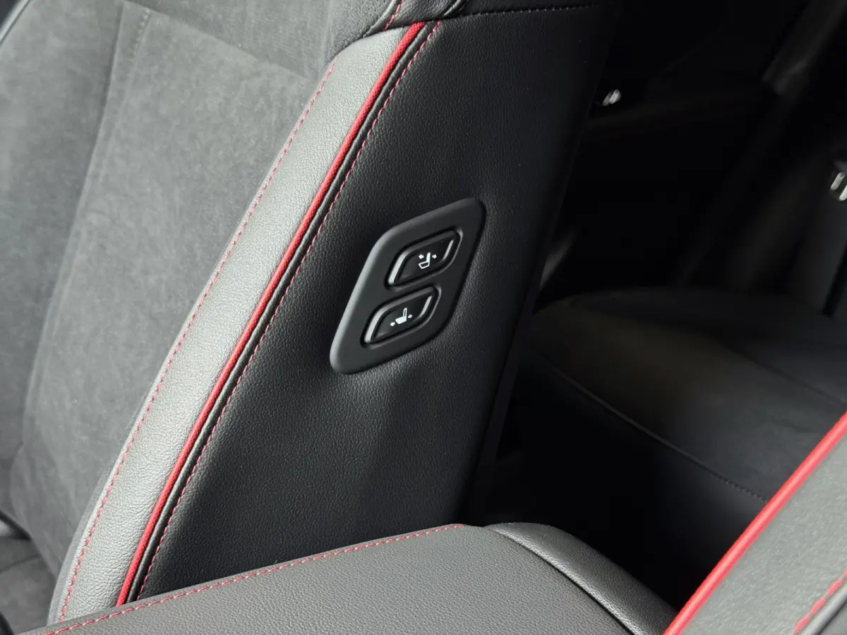 NIEUWE AUTO 1.6 T-GDI PHEV N-LINE 360.CAMERA ELEK.KLEP ELEK.STOEL/GEHEUGEN VERWARMD/KOELING SUBWFR 19"LMV ZWARTE HEMEL STUURVERW. PLUG IN HYBRIDE