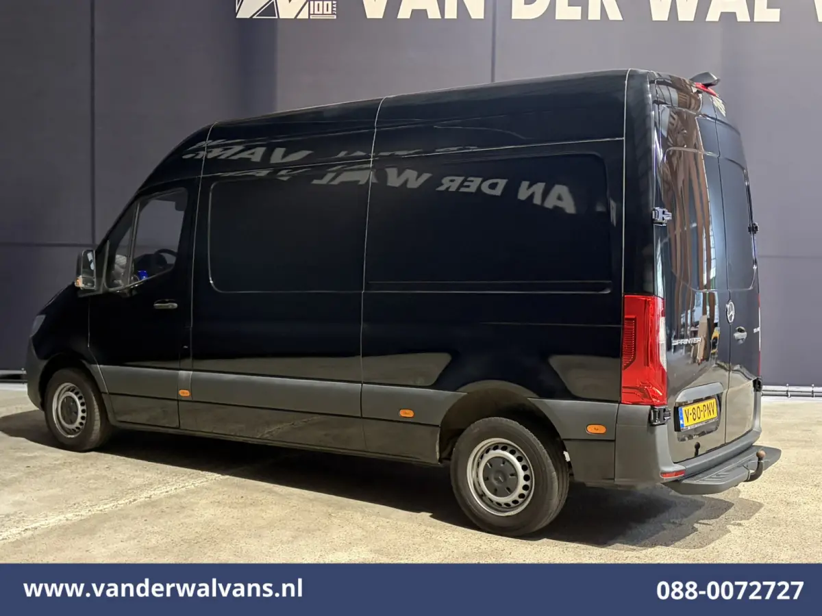 314 CDI 143pk L2H2 Euro6 Airco | Camera | Apple Carplay | Trekhaak | Cruisecontrol Android Auto, Stoelverwarming, 270 Graden Achterdeuren, Parkeersensoren, Bijrijdersbank