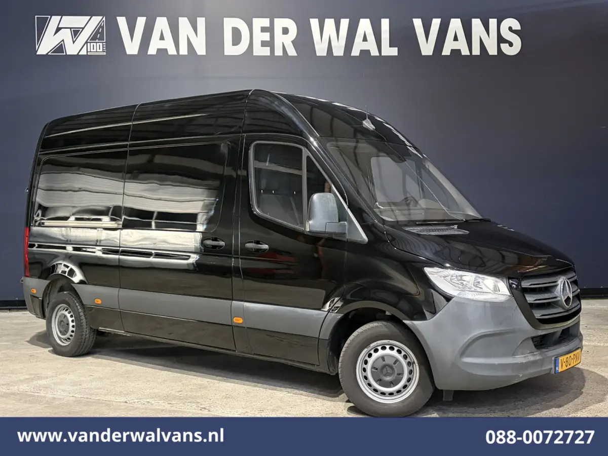 314 CDI 143pk L2H2 Euro6 Airco | Camera | Apple Carplay | Trekhaak | Cruisecontrol Android Auto, Stoelverwarming, 270 Graden Achterdeuren, Parkeersensoren, Bijrijdersbank