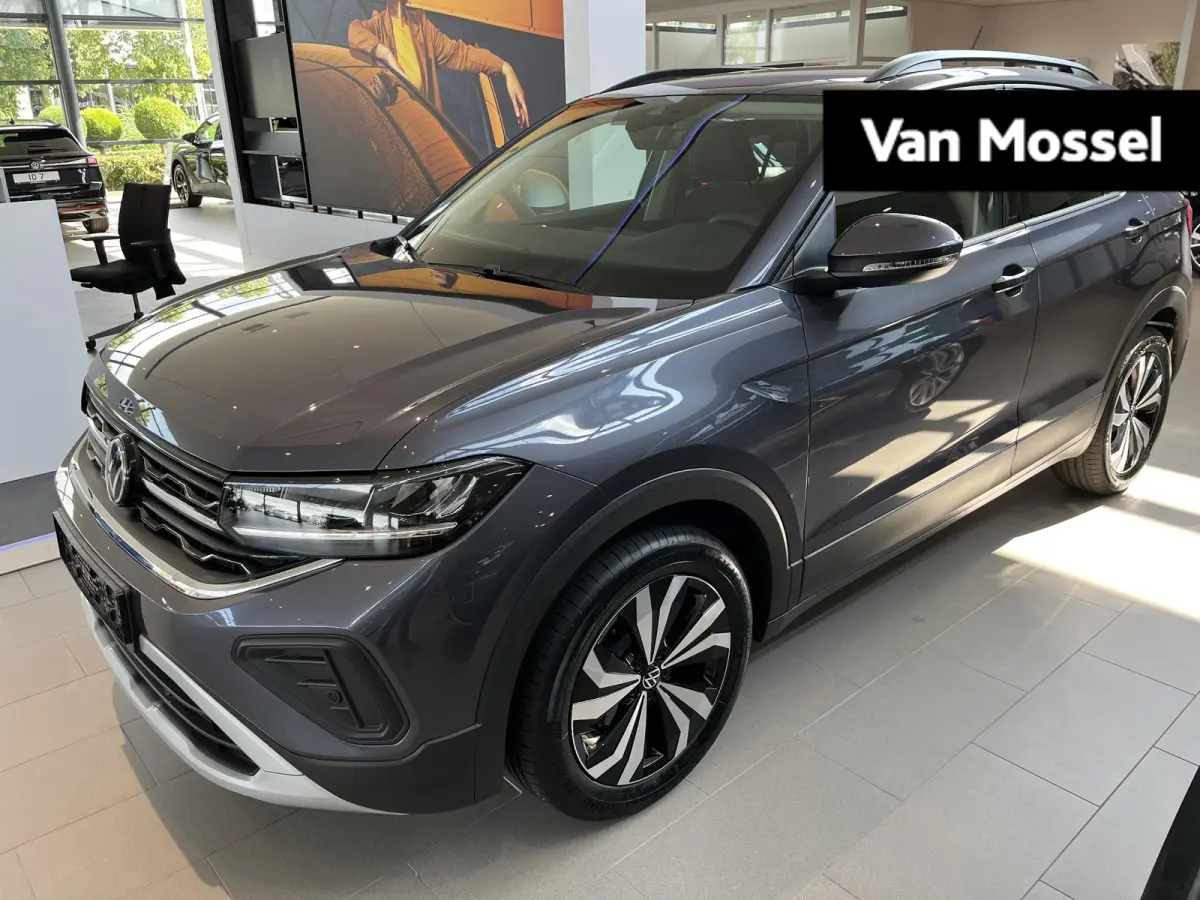 1.0 TSI Life Edition Climate Control | Stoelverwarming | Adaptive Cruise Control | Carplay | 17" LM Velgen