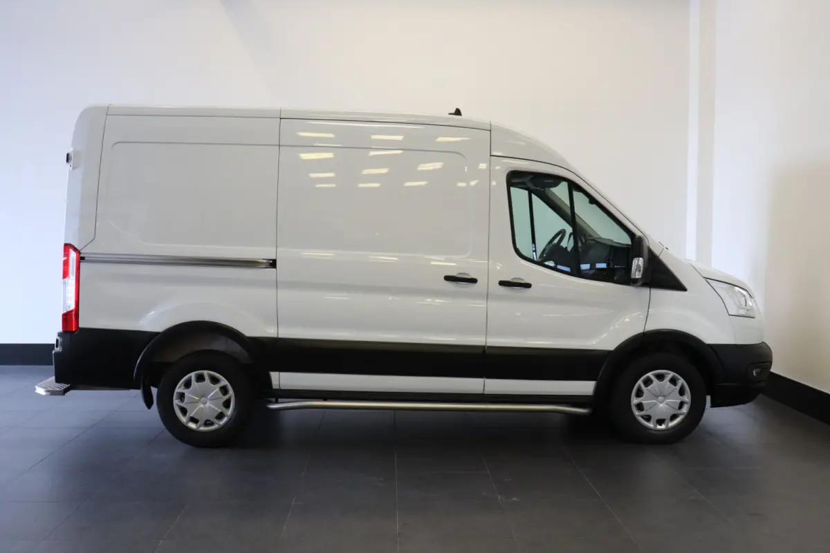 2.0 TDCI 130PK L2H2 EURO 6 - Airco - Navi - Cruise - € 13.900,- Excl.