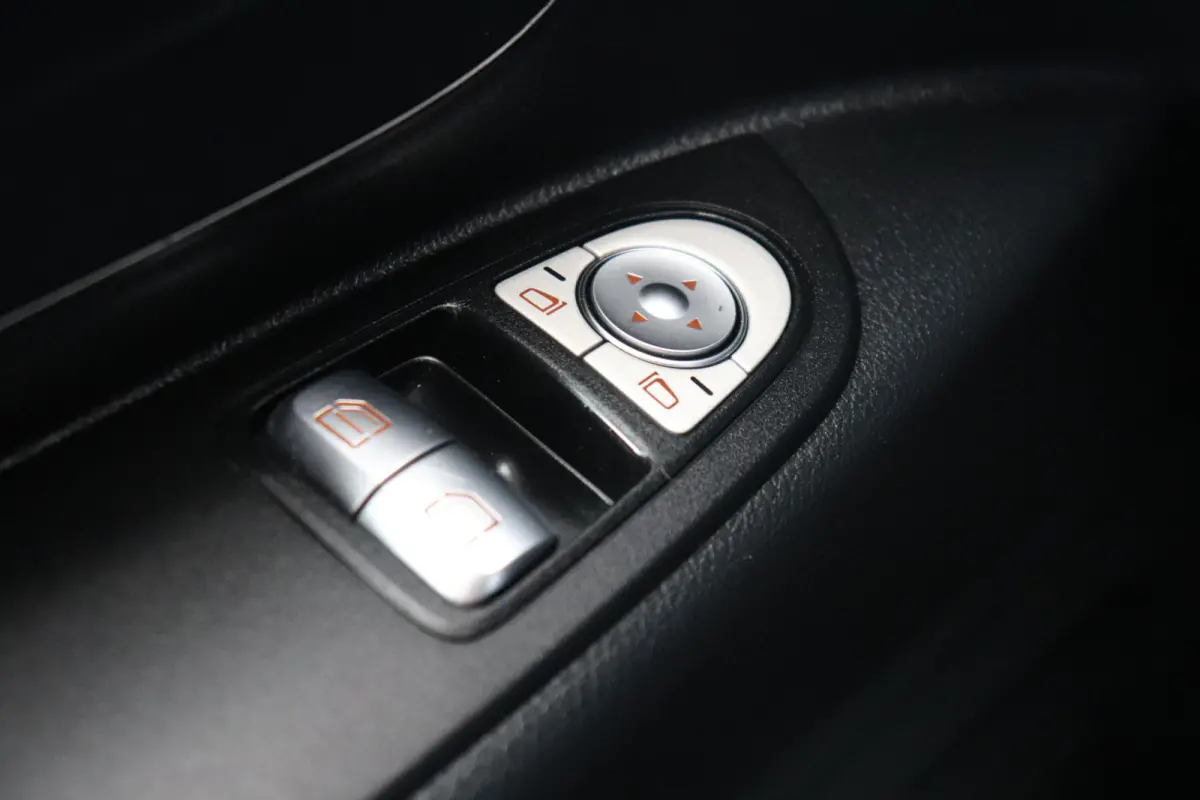 110 CDI XL EURO 6 - Airco - Camera - €12.950,- Excl.