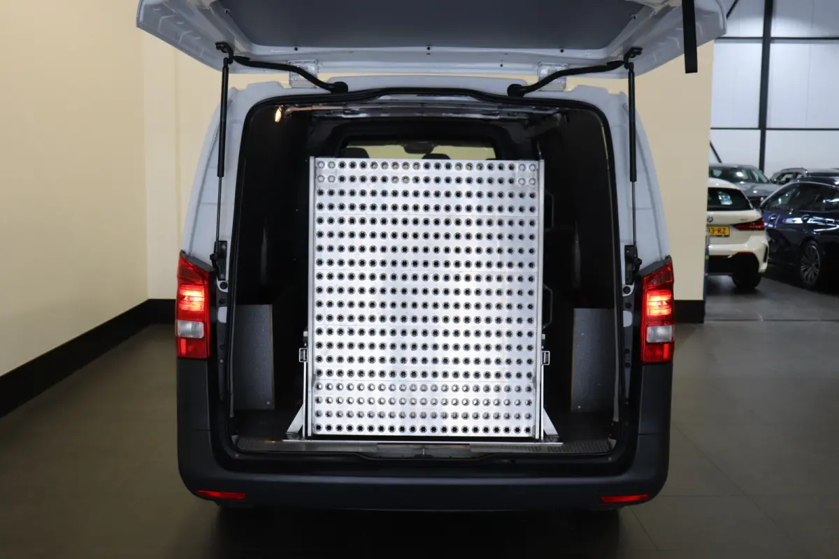 110 CDI XL EURO 6 - Airco - Camera - €12.950,- Excl.