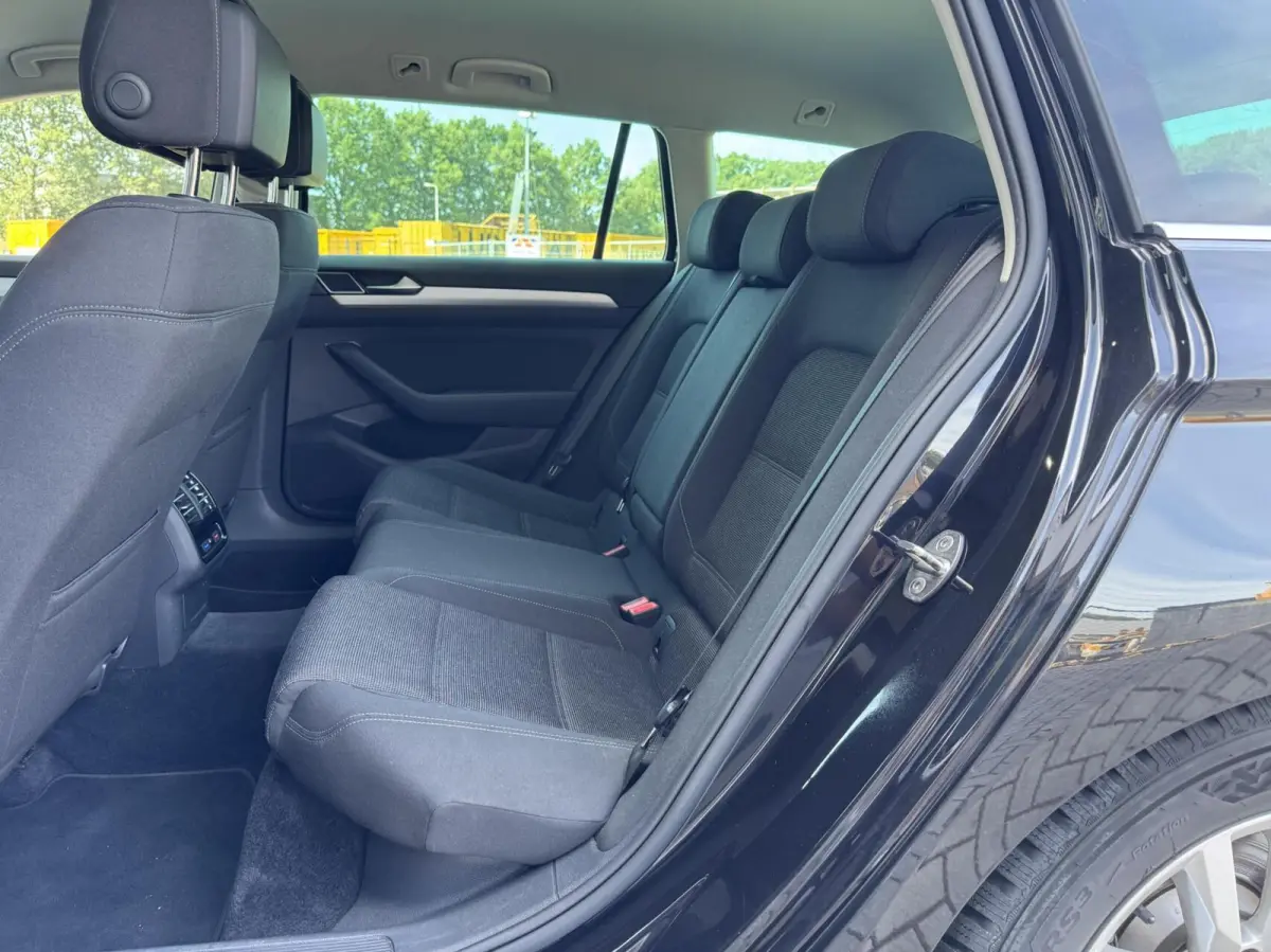 1.4 TSI ACT Comfortline | CarPlay | Adaptive Cruise | Navigatie | Climate | Stoelverwarming | Sensoren