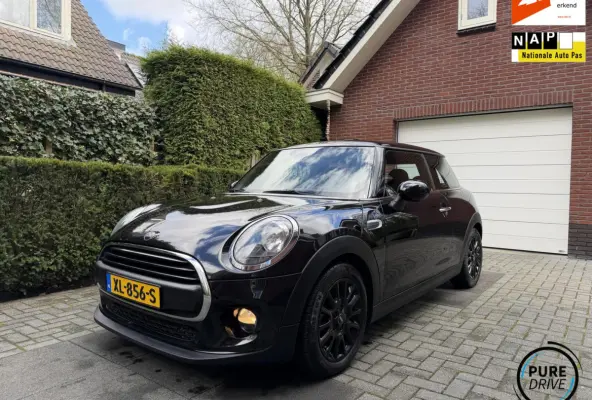 Mini 1.5 Black Edition | Bj.2019 | Navi | Automaat