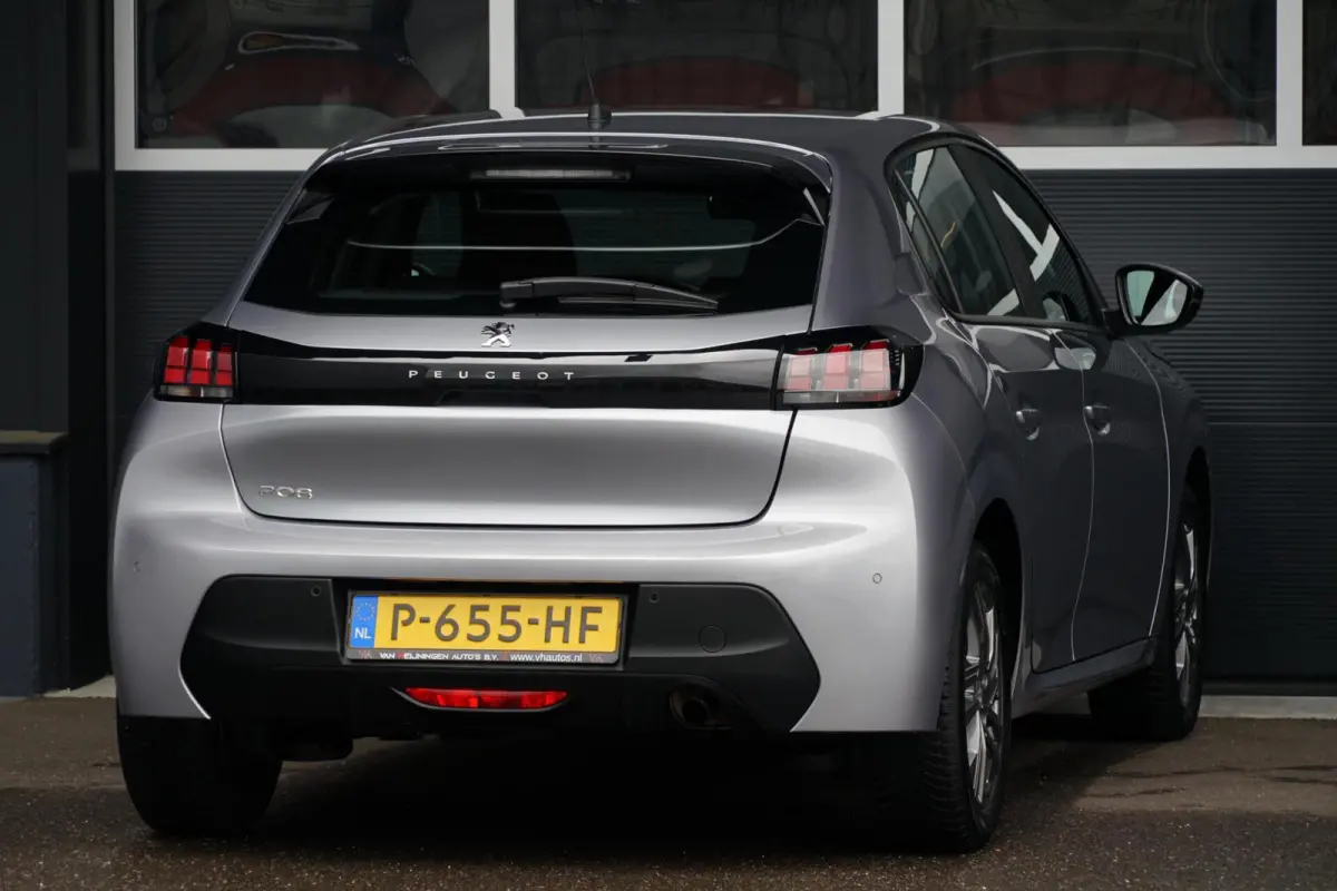 1.2 PureTech Active Pack, NL, PDC, CarPlay, LED, L.M.