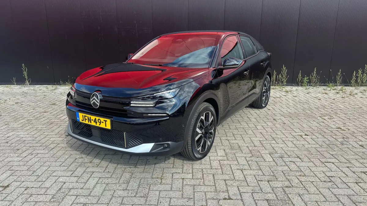 Business 156pk Extended range 54 kWh | Adaptive Cruise Control | Climate Control | Stoelverwarming Voor | Achteruitrij Camera | Apple Carplay / Android Auto | Achteruitrijcamera | Airco (aut
