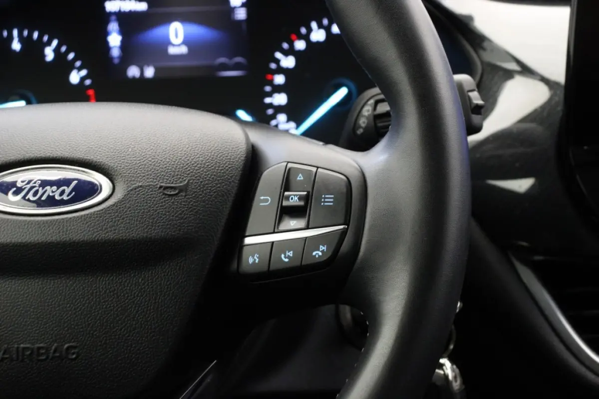 1.0 EcoBoost Titanium - Carplay, Navi, Cruise
