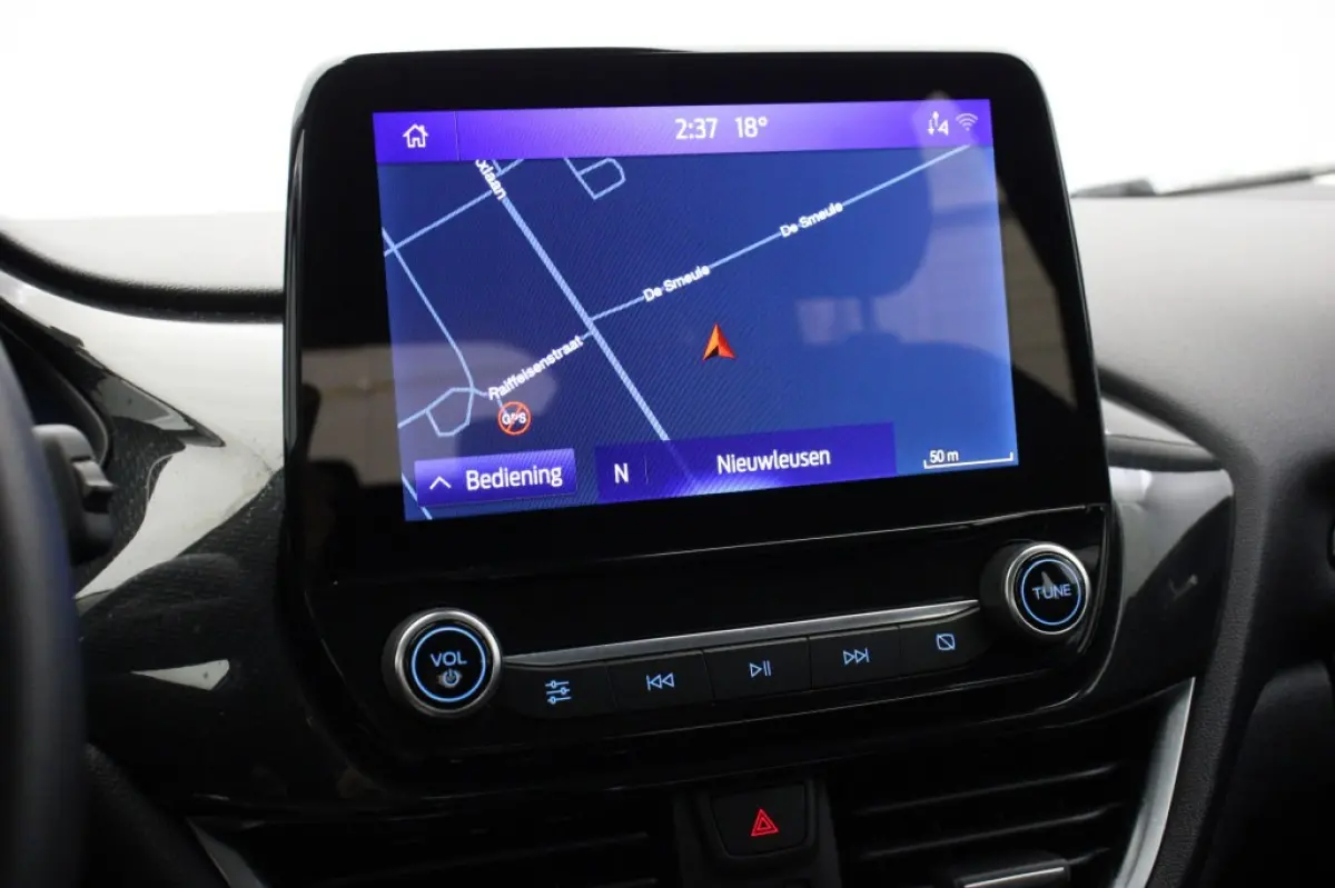 1.0 EcoBoost Titanium - Carplay, Navi, Cruise