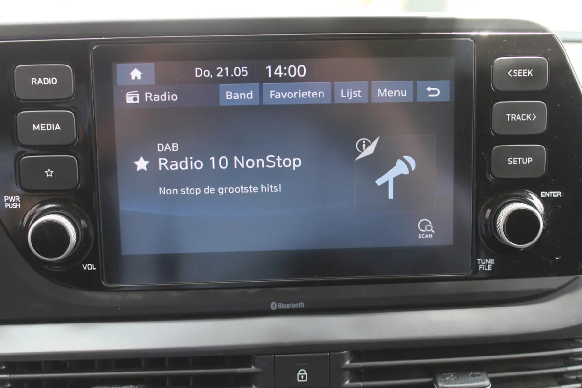 1.0 T-GDI Premium Sky DAB l Extra getint glas achter l