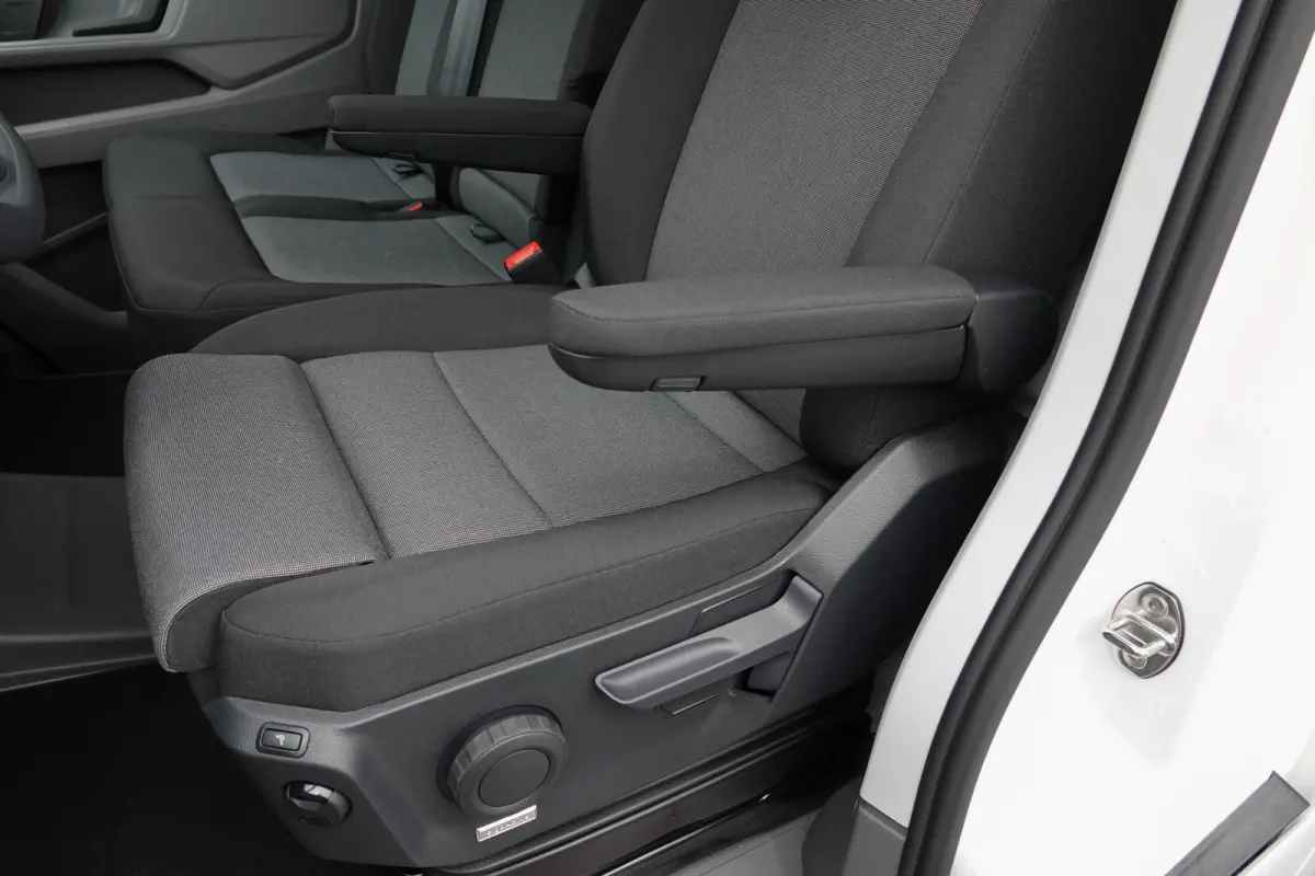 Bakauto | 2.0Tdi 177Pk | L4 | 3.500 Trekgewicht | Stoel-Bank | Candy White