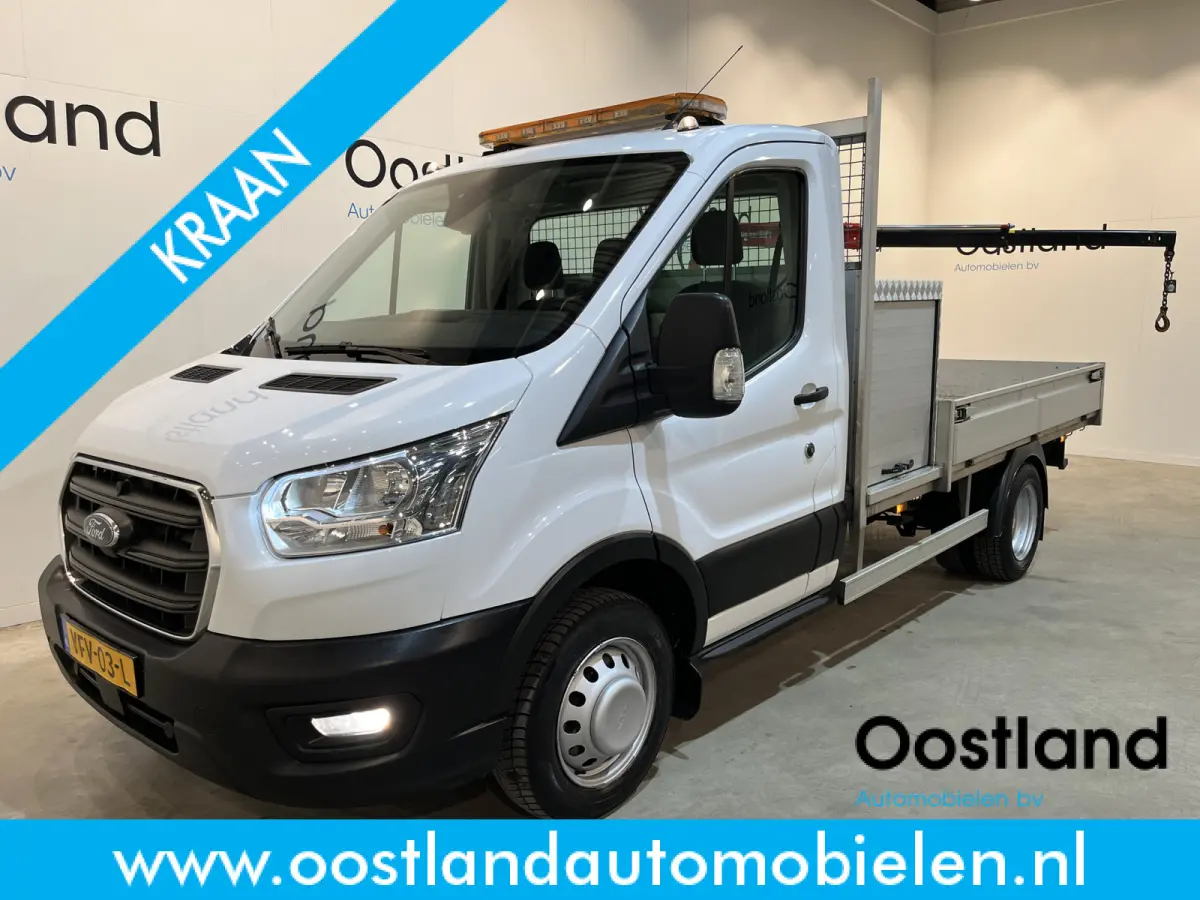 350 2.0 TDCI L2 Trend RWD Open Laadbak / Maxilift kraan / Euro 6 / Trekhaak 3.000 KG / Dubbel Lucht / Airco / Cruise Control / 3-Zits / 67.000 KM !!