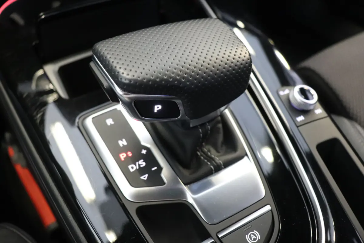 40 TFSI 204PK S-Line edition Competition | Keyless | Navi | Carplay | NL-Auto | 27.900,- incl. BTW