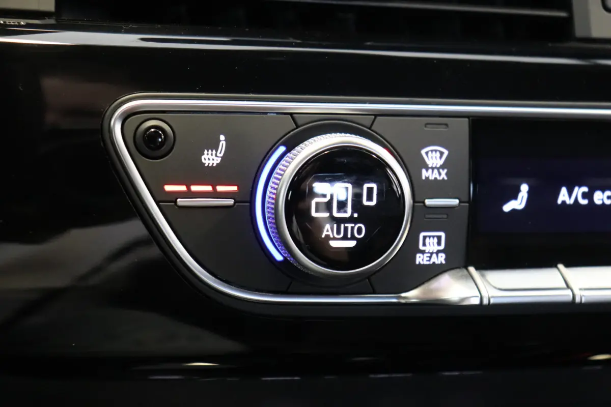 40 TFSI 204PK S-Line edition Competition | Keyless | Navi | Carplay | NL-Auto | 27.900,- incl. BTW