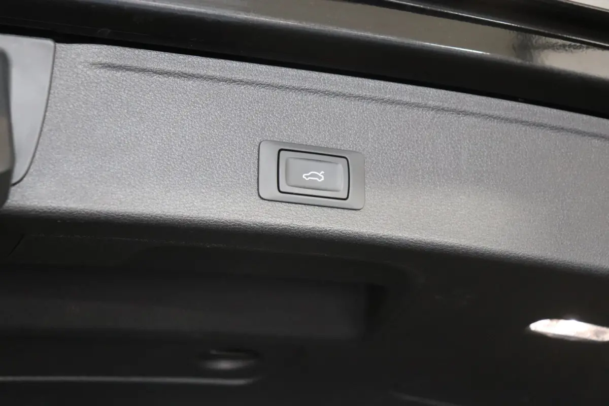 40 TFSI 204PK S-Line edition Competition | Keyless | Navi | Carplay | NL-Auto | 27.900,- incl. BTW