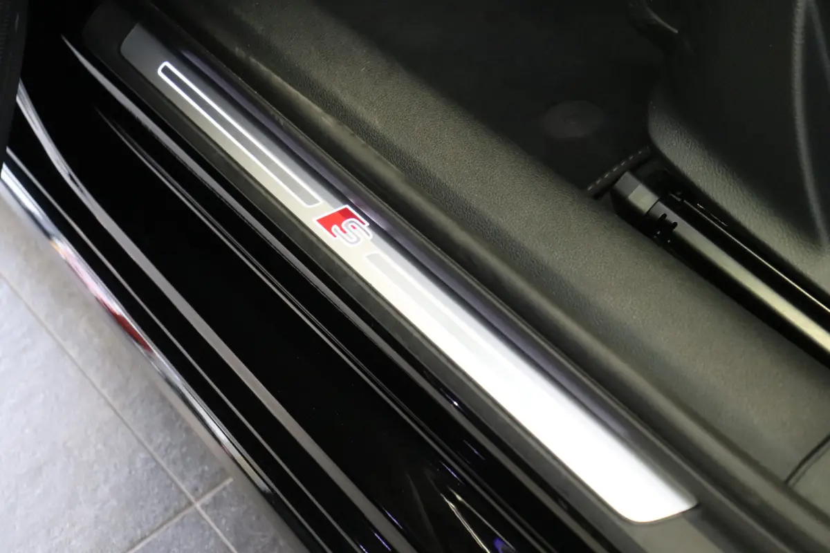 40 TFSI 204PK S-Line edition Competition | Keyless | Navi | Carplay | NL-Auto | 27.900,- incl. BTW